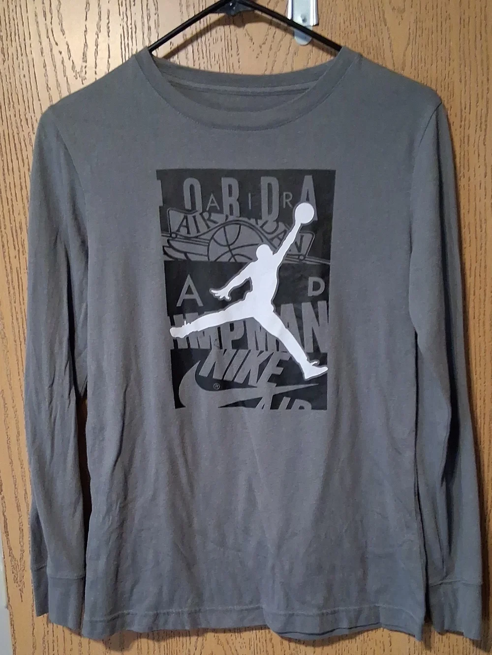 Nike Jordan Long Sleeve Tee in Gray with White Jumpman Graphic